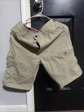 Wrangler Khaki Tan Cargo Shorts